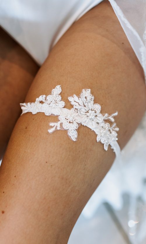 Getting Weddy ORLA Garter
