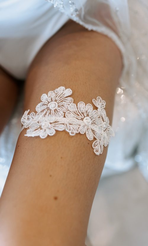 LAMODE garter