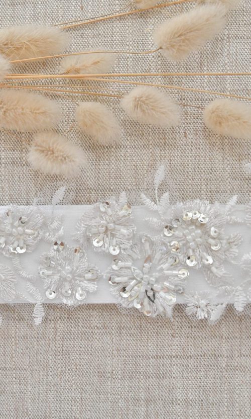 Getting Weddy SHELEY garter